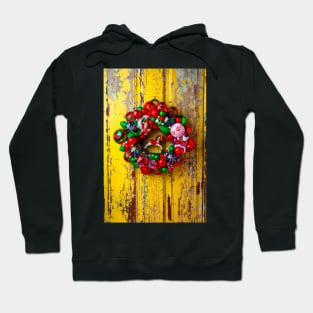 Vintage Christmas Wreath On Yellow Door Hoodie